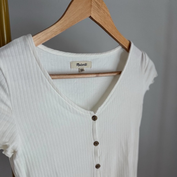 NWOT Madewell Ribbed Button Down V Neck Tee Cream Size XXS - Picture 2 of 7